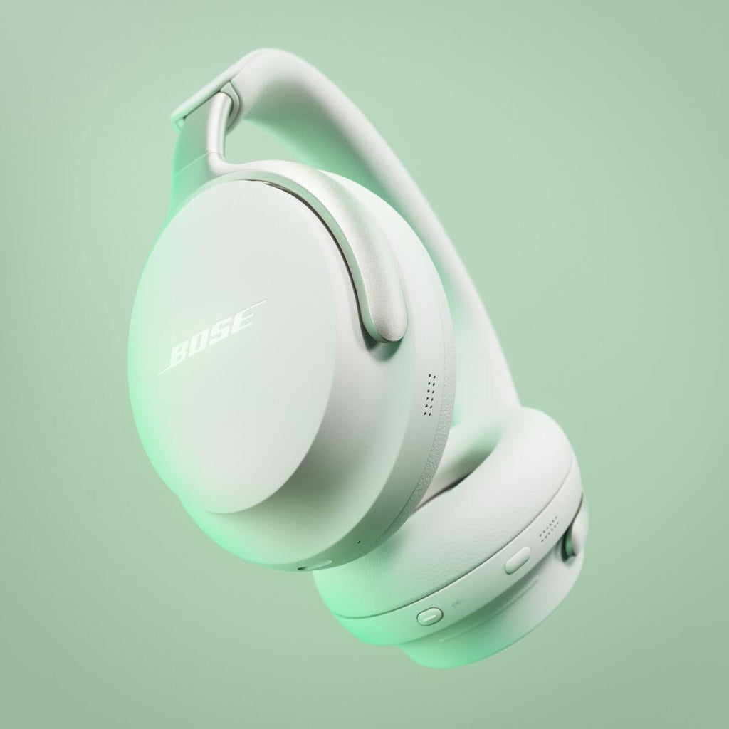 Bose QuietComfort Ultra Bluetooth Headphones, Wireless Headphones with Spatial Audio, Over Ear Noise Cancelling with Mic, Up to 24 Hours of Playtime, Black