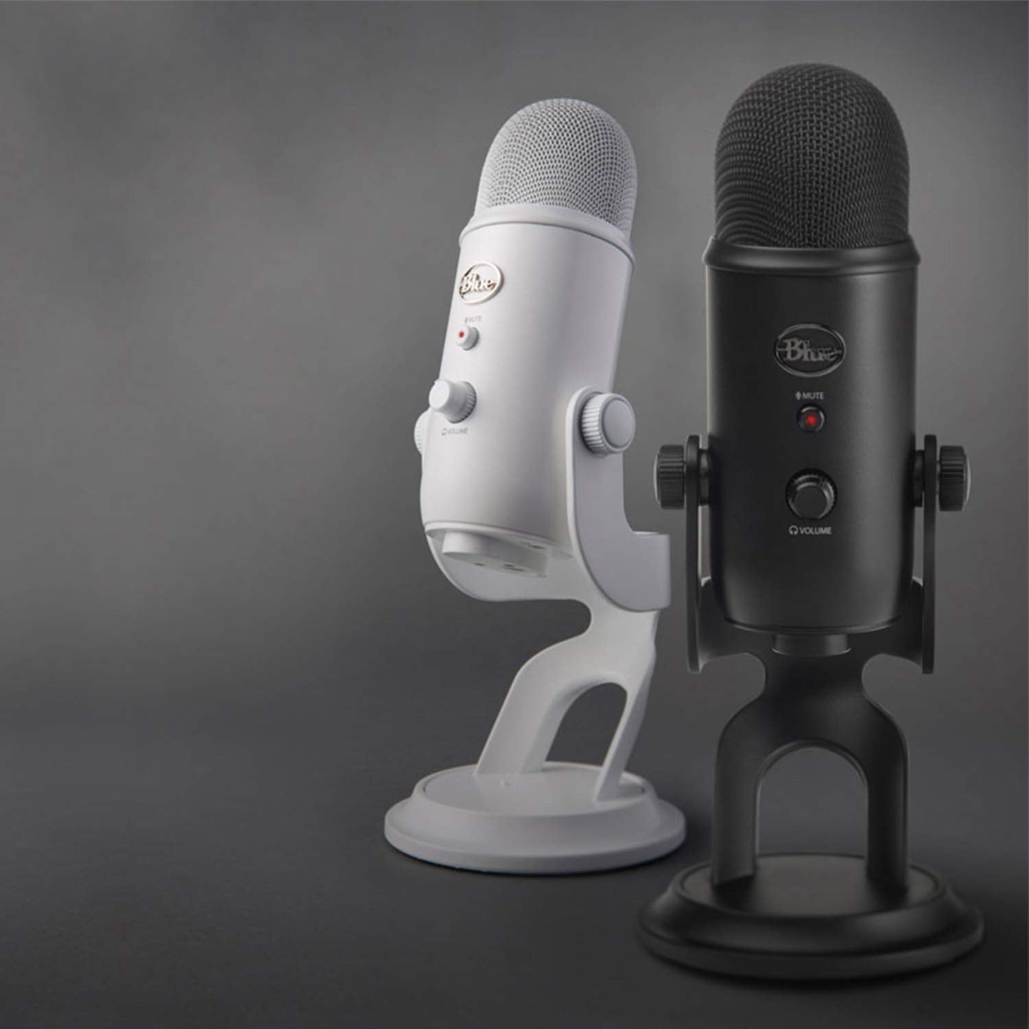 Logitech for Creators Blue Microphones Yeti USB Microphone (Blackout)